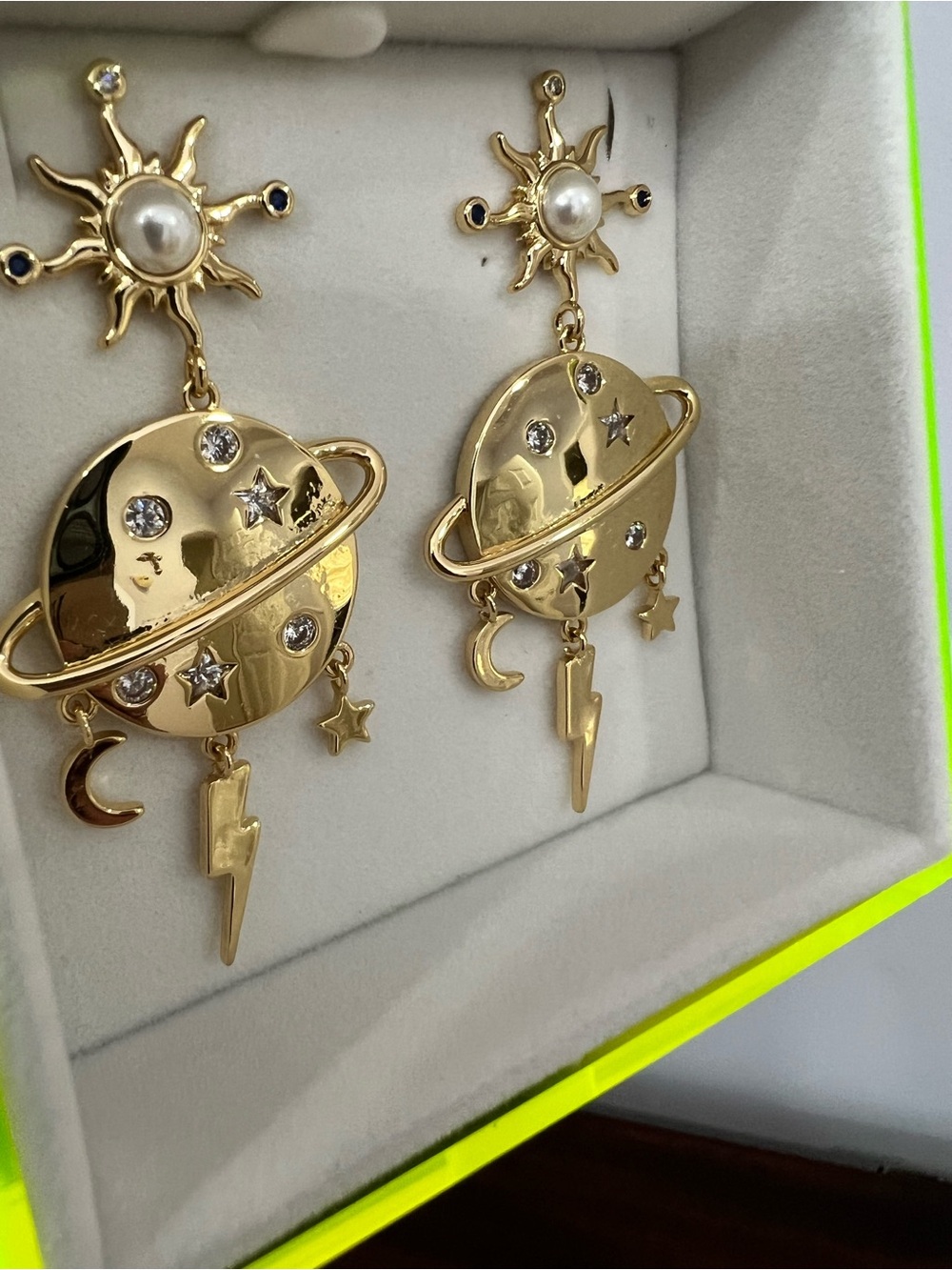 CELESTE STARRE Heaven And Earth Earrings